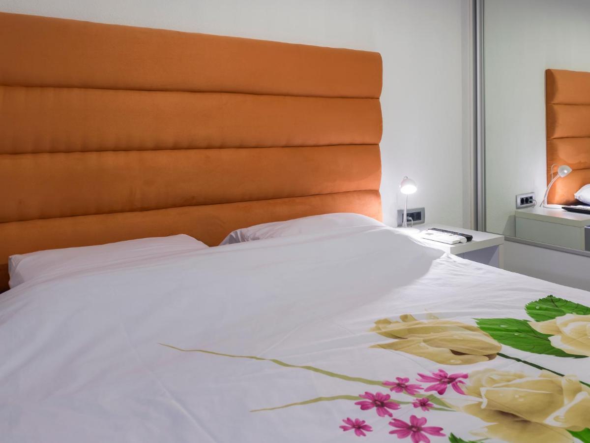 Apartments Windrose Котор Екстериор снимка