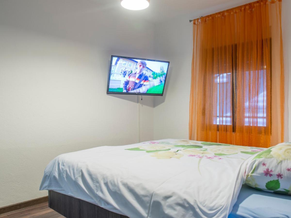 Apartments Windrose Котор Екстериор снимка