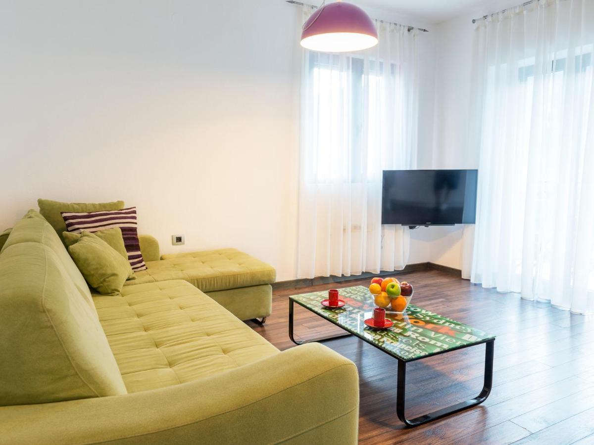 Apartments Windrose Котор Екстериор снимка