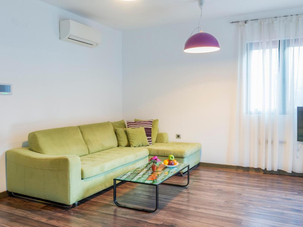 Apartments Windrose Котор Екстериор снимка